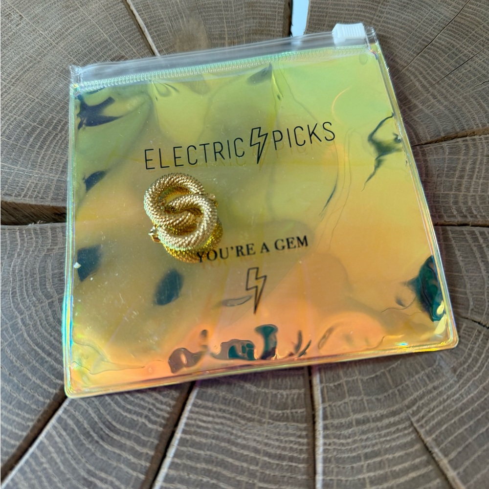 Electric Picks Hoops